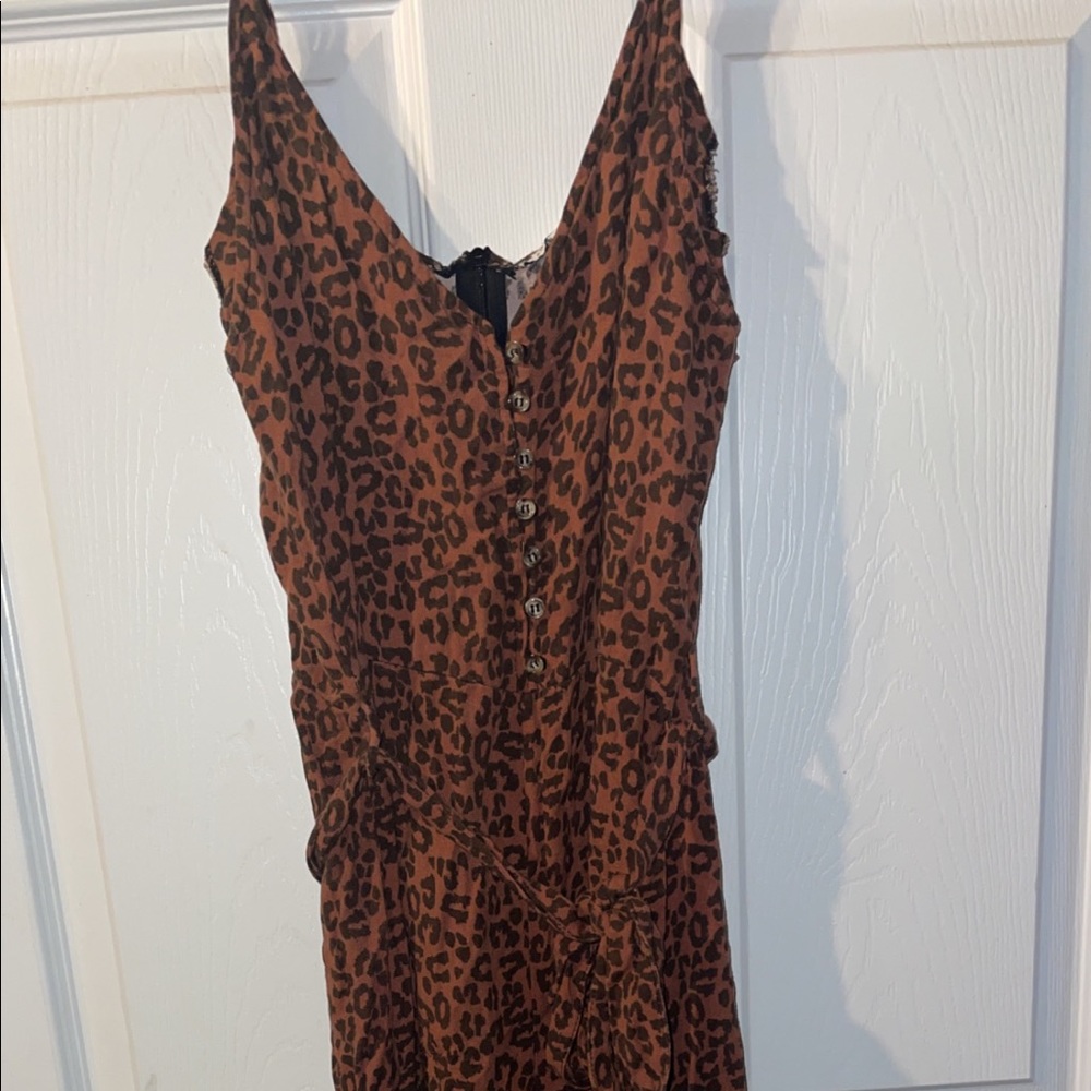 AE romper - Picture 2 of 4